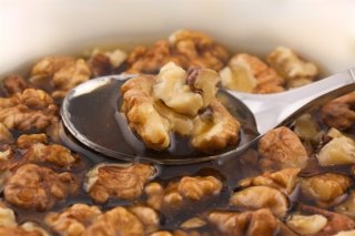 Ежедневная дозировка смеси грецких орехов с медом