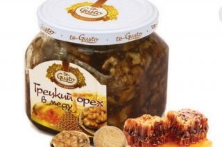 Смесь грецких орехов с медом используется при многих сердечно сосудистых заболеваний, болезней жкт и других